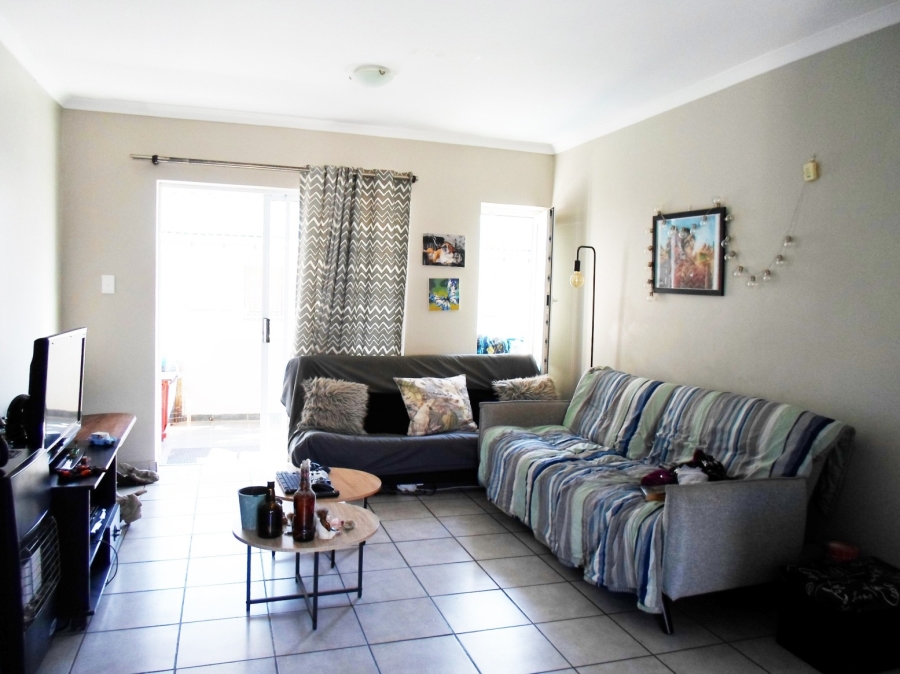 To Let 2 Bedroom Property for Rent in Amstelhof Western Cape